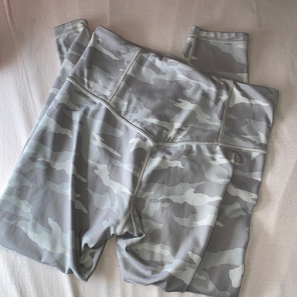 Athleta elation 7/8 leggings